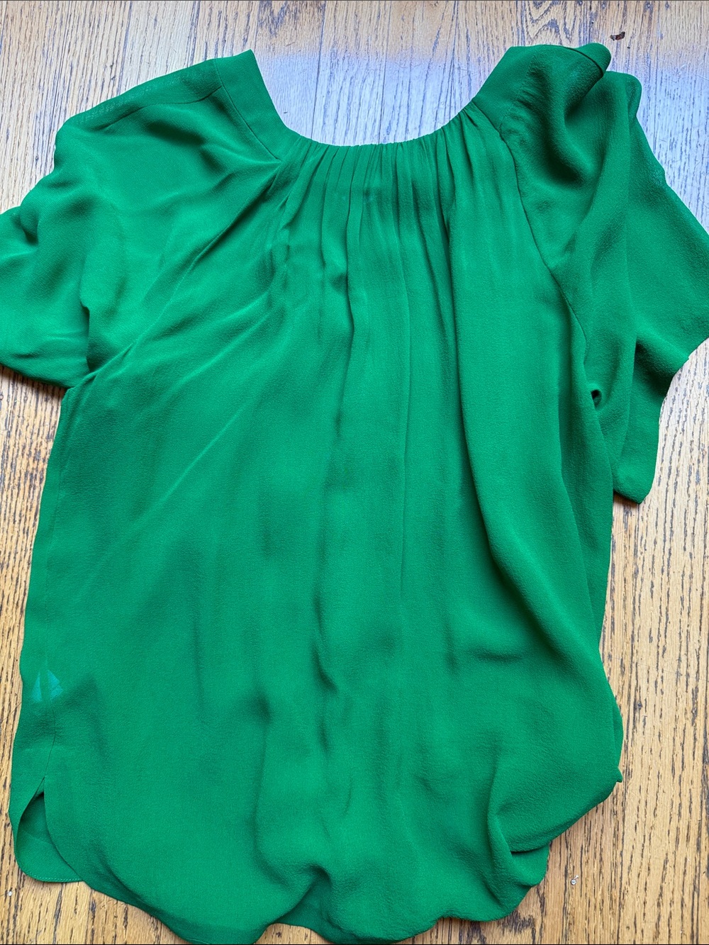 Elegant Emerald Green Short Sleeve Blouse - Unbranded